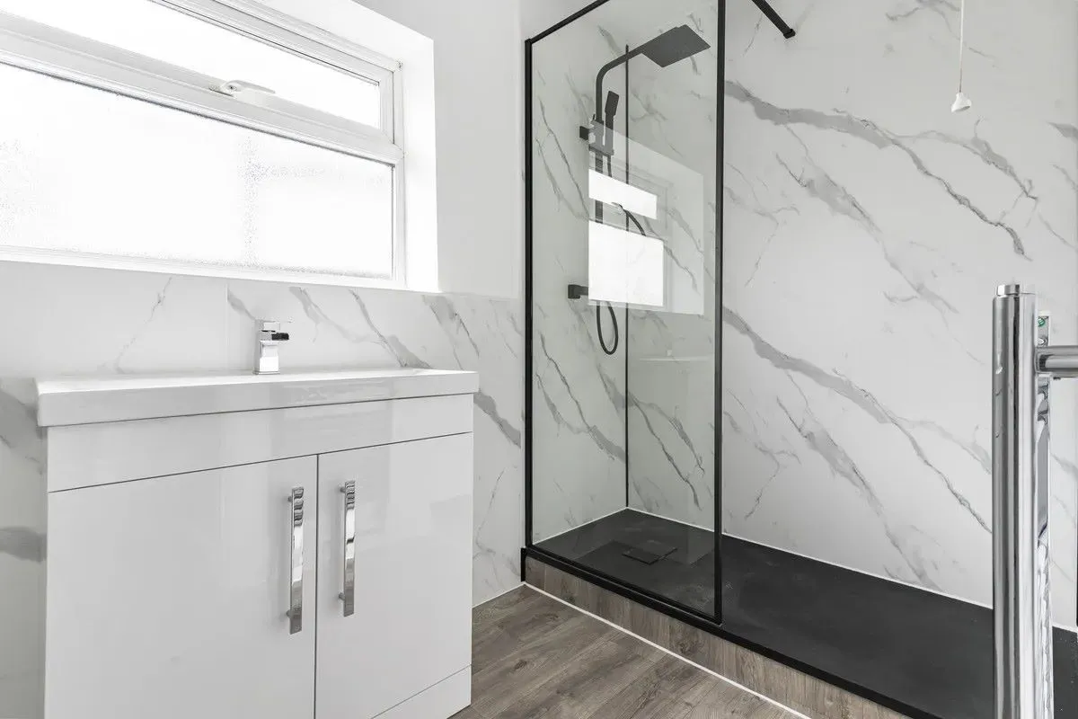 Thornton Heath, Surrey, CR7 7RX - Online Auctions