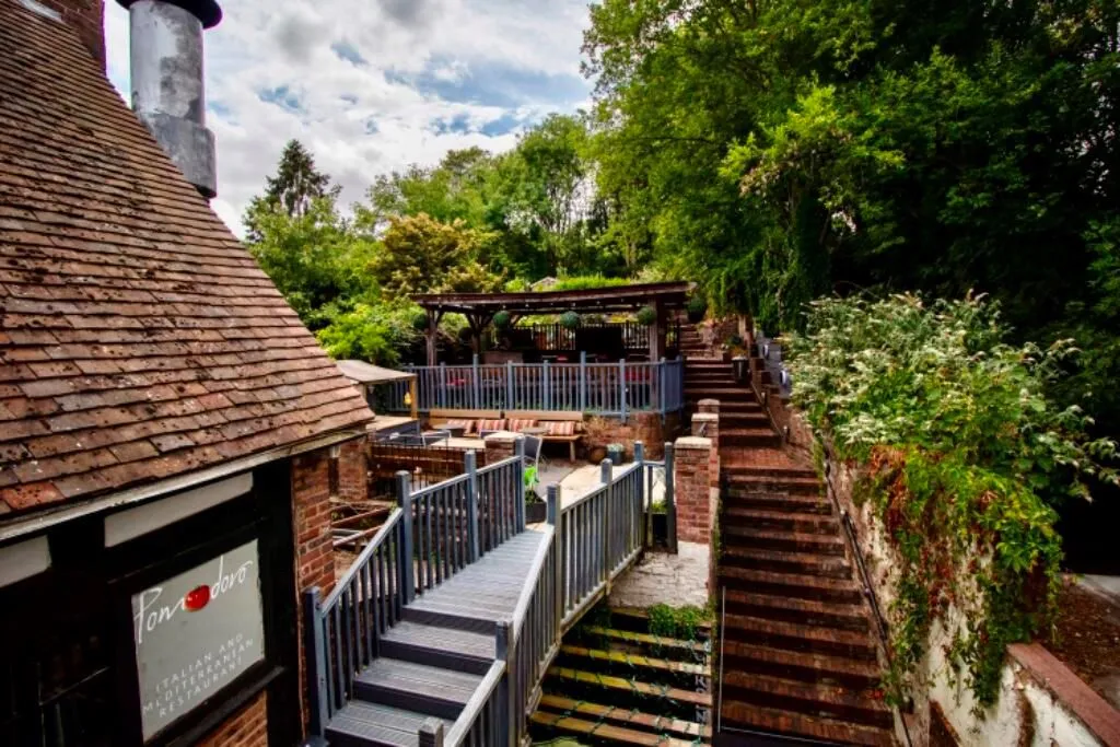 68 High Street, Bewdley, Worcestershire, DY12 2DJ - Online Auctions