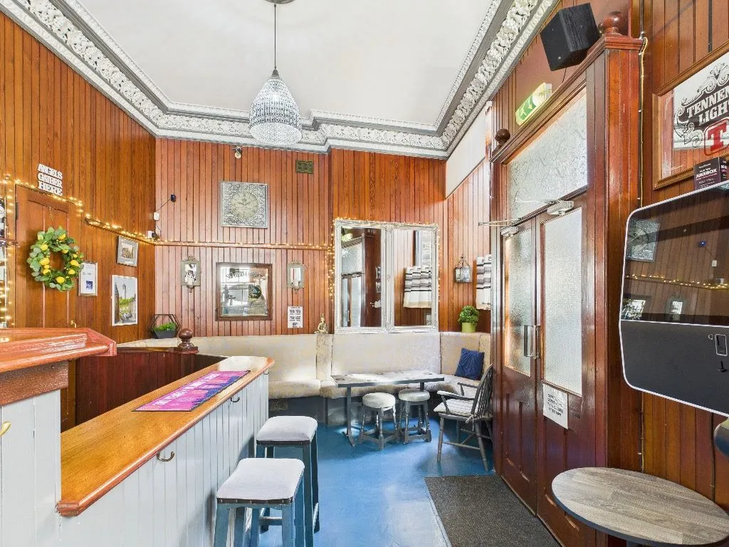 1 Silver Street, Hawick, Roxburghshire, TD9 0AD - Online Auctions