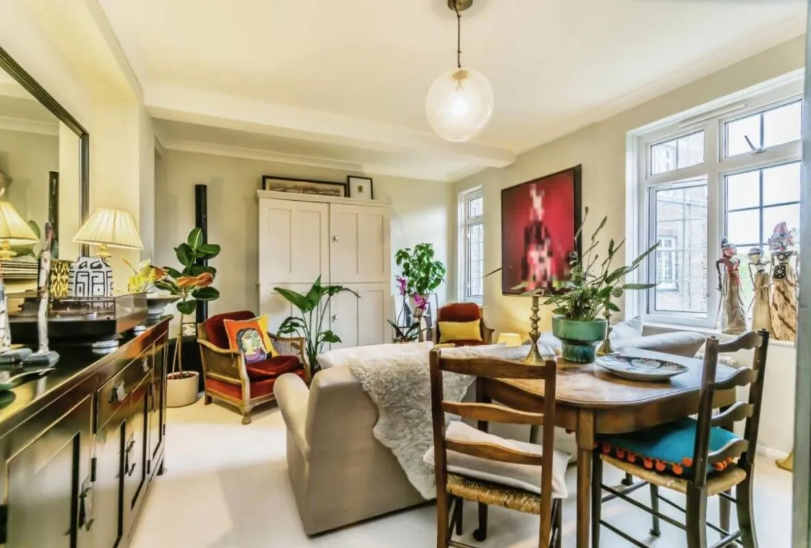 Chancellor House, Mount Ephraim, Tunbridge Wells, Kent, TN4 8BT - Online Auctions