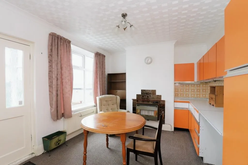 Sheffield, South Yorkshire, S13 9QY - Online Auctions