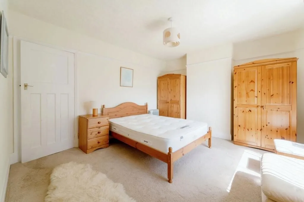 Nelson, Lancashire, BB9 0PB - Online Auctions