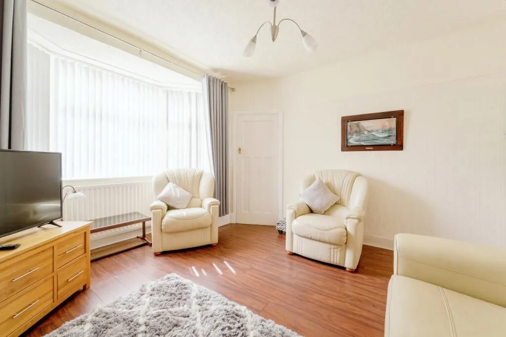 Nelson, Lancashire, BB9 0PB - Online Auctions