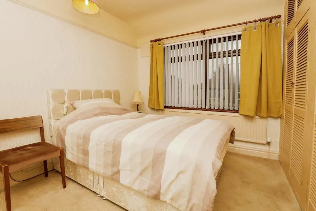 Bootle, Merseyside, L20 9NL - Online Auctions