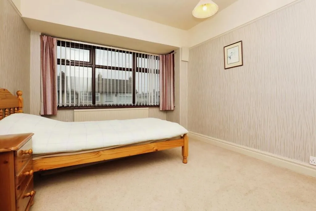 Bootle, Merseyside, L20 9NL - Online Auctions