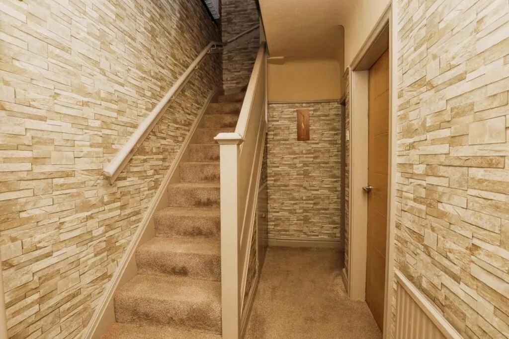 Bootle, Merseyside, L20 9NL - Online Auctions