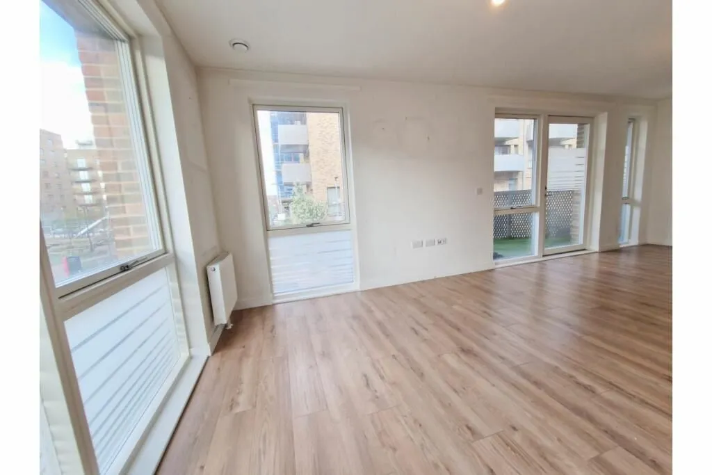 Orvis Court, 12 Mizzen Street, Barking, Essex, IG11 7RZ - Online Auctions