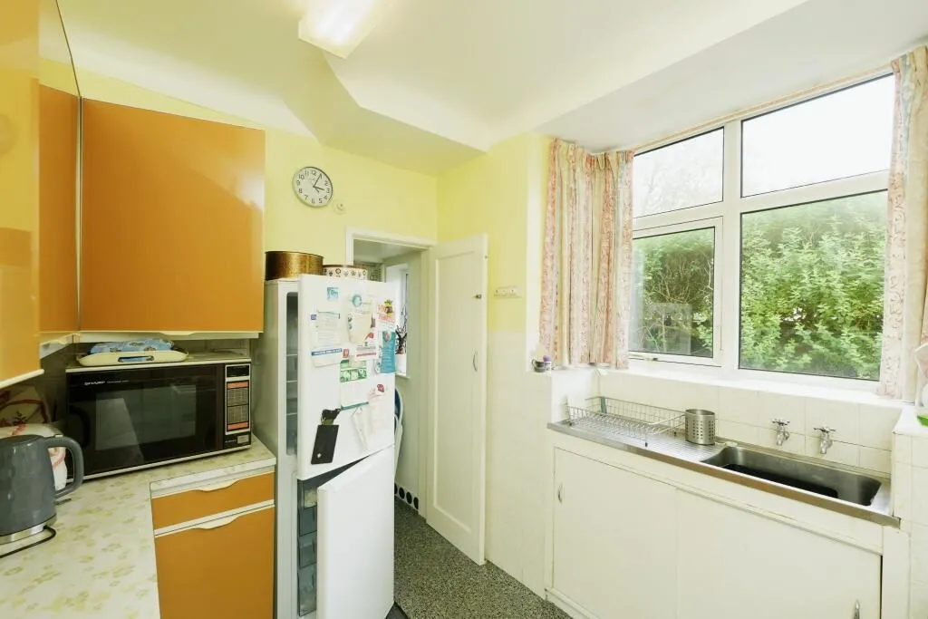 Brodie Avenue, Liverpool, Merseyside, L19 7ND - Online Auctions