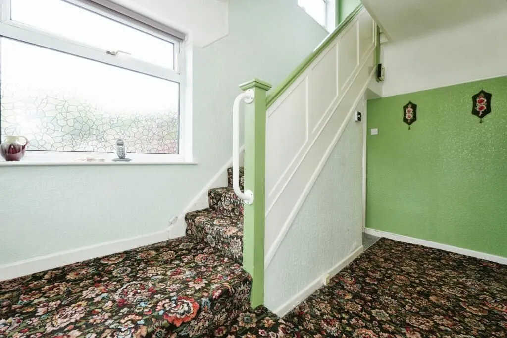 Brodie Avenue, Liverpool, Merseyside, L19 7ND - Online Auctions