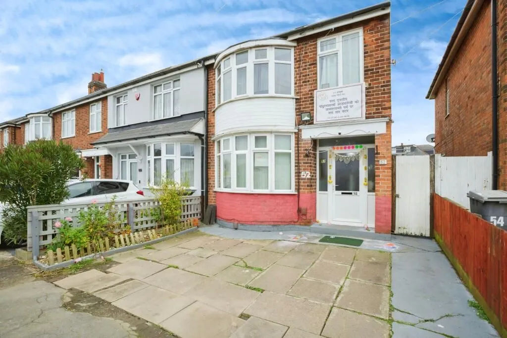 Leicester, Leicestershire, LE4 6RW - Online Auctions