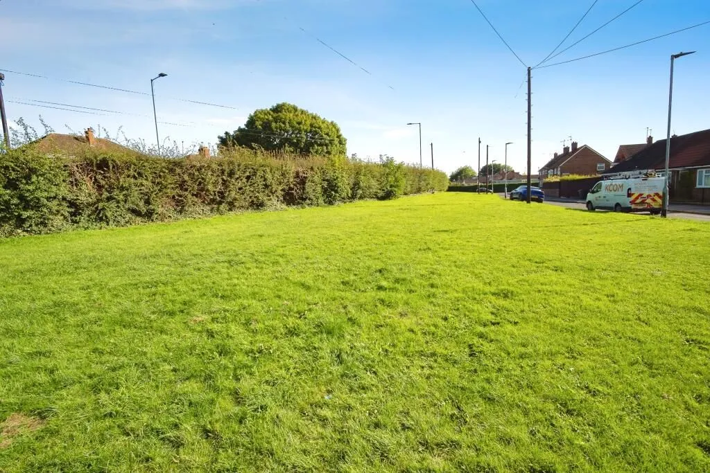 Hull, North Humberside, HU8 9SP - Online Auctions