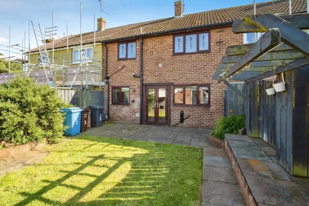 Hull, North Humberside, HU8 9SP - Online Auctions