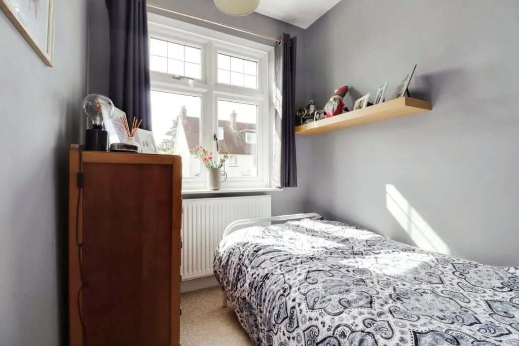 Loughborough, Leicestershire, LE11 5JR - Online Auctions