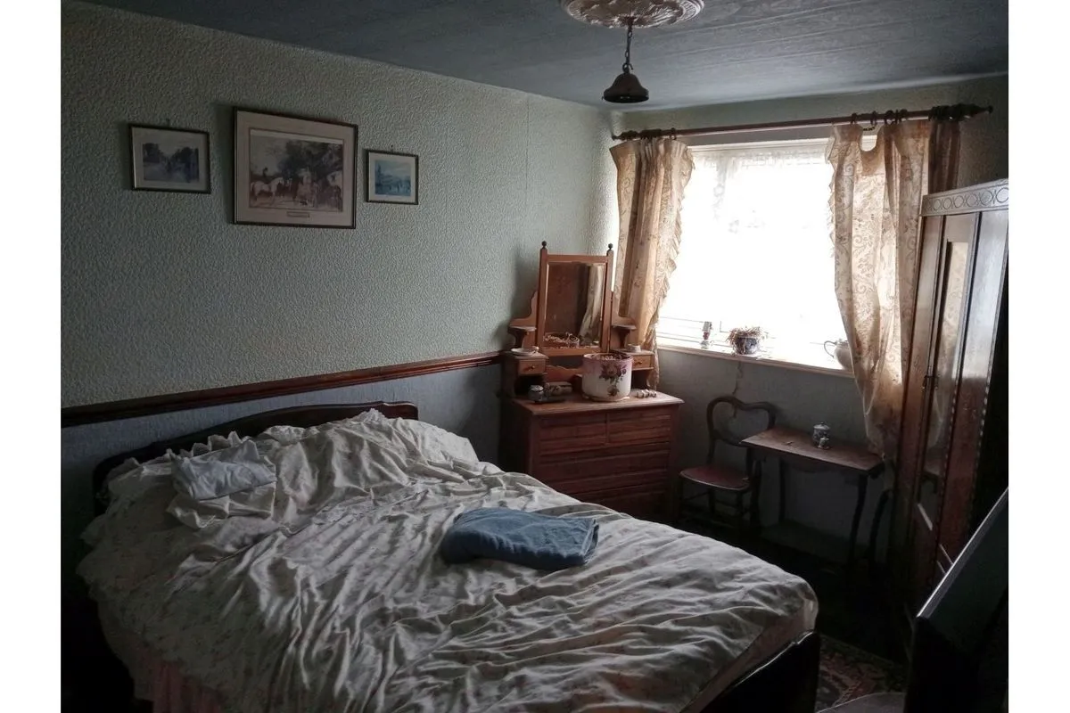 Hull, North Humberside, HU2 0BQ - Online Auctions