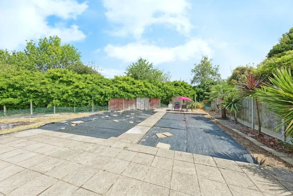 Ramsgate, Kent, CT12 6SP - Online Auctions