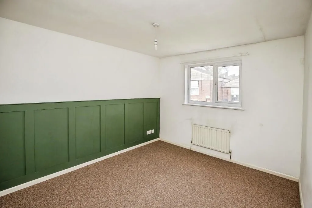 Holywell, Clwyd, CH8 7JL - Online Auctions