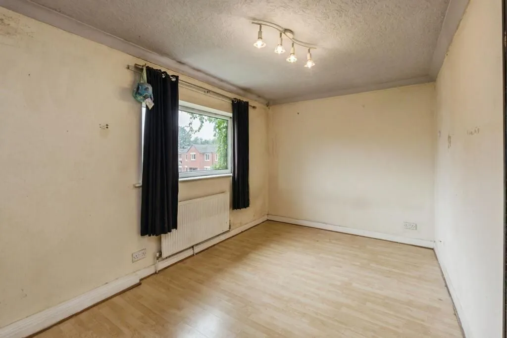 Leigh, Lancashire, WN7 5AS - Online Auctions