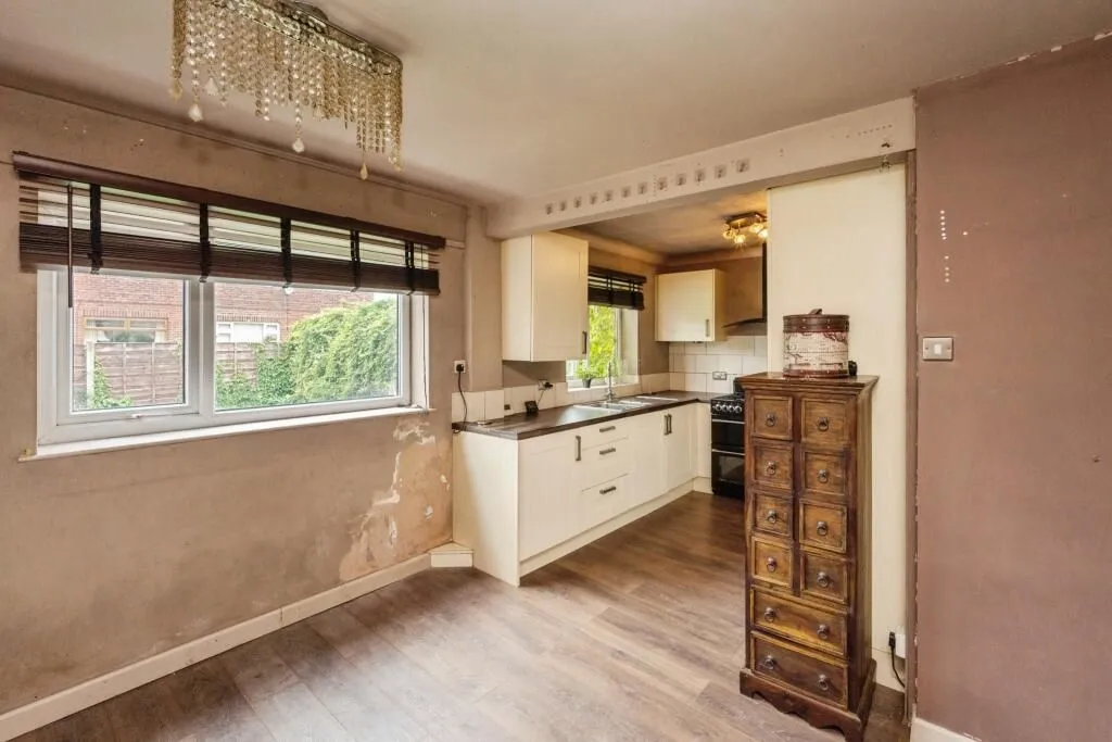 Leigh, Lancashire, WN7 5AS - Online Auctions