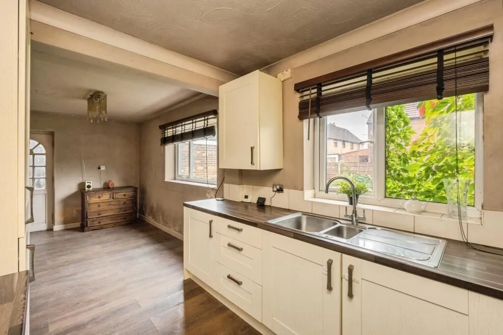 Leigh, Lancashire, WN7 5AS - Online Auctions