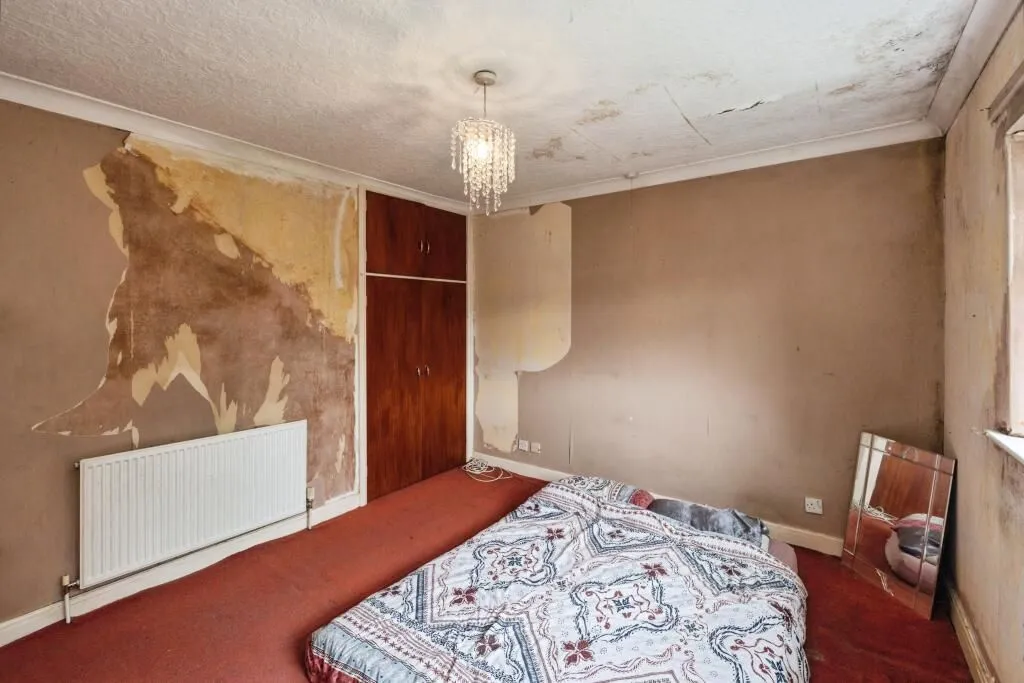 Leigh, Lancashire, WN7 5AS - Online Auctions