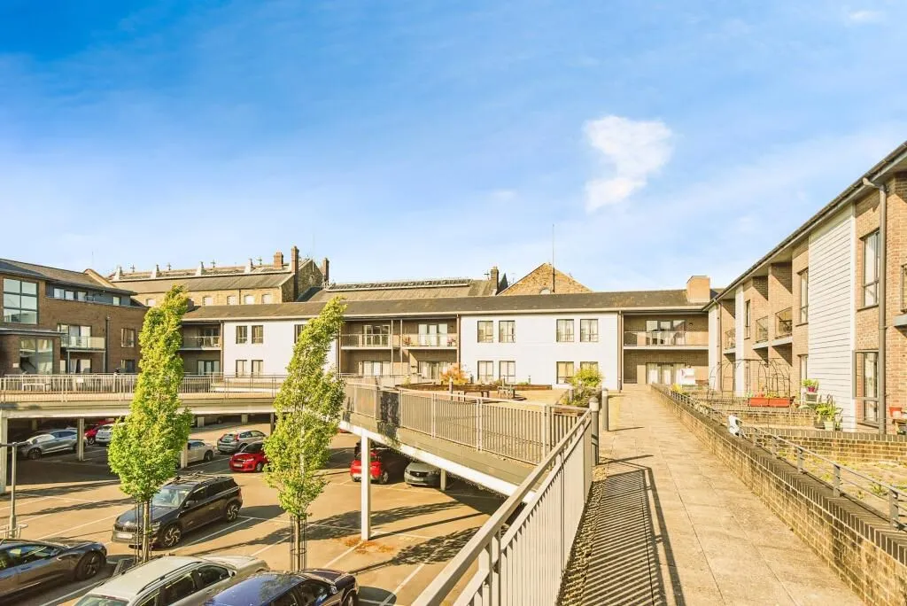 Fire Fly Avenue, Swindon, Wiltshire, SN2 2GD - Online Auctions