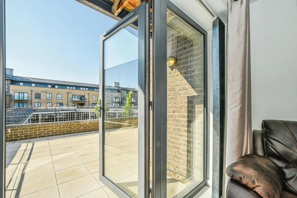 Fire Fly Avenue, Swindon, Wiltshire, SN2 2GD - Online Auctions