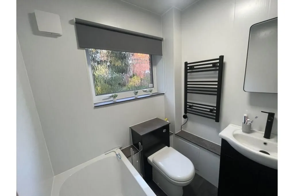 West Lodge, 76 Tettenhall Road, Wolverhampton, West Midlands, WV1 4TB - Online Auctions