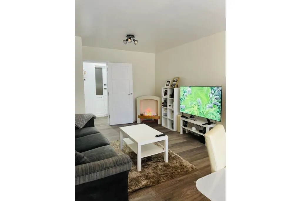 West Lodge, 76 Tettenhall Road, Wolverhampton, West Midlands, WV1 4TB - Online Auctions