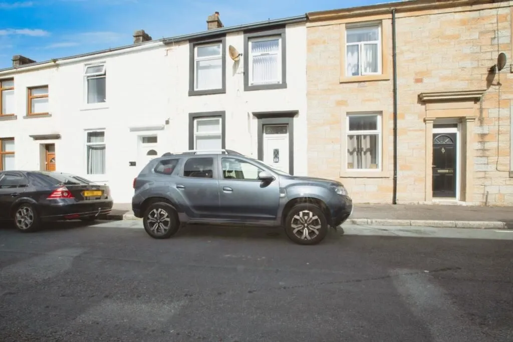 Burnley, Lancashire, BB11 4LH - Online Auctions