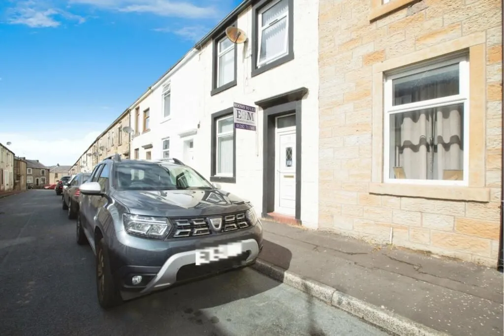 Burnley, Lancashire, BB11 4LH - Online Auctions