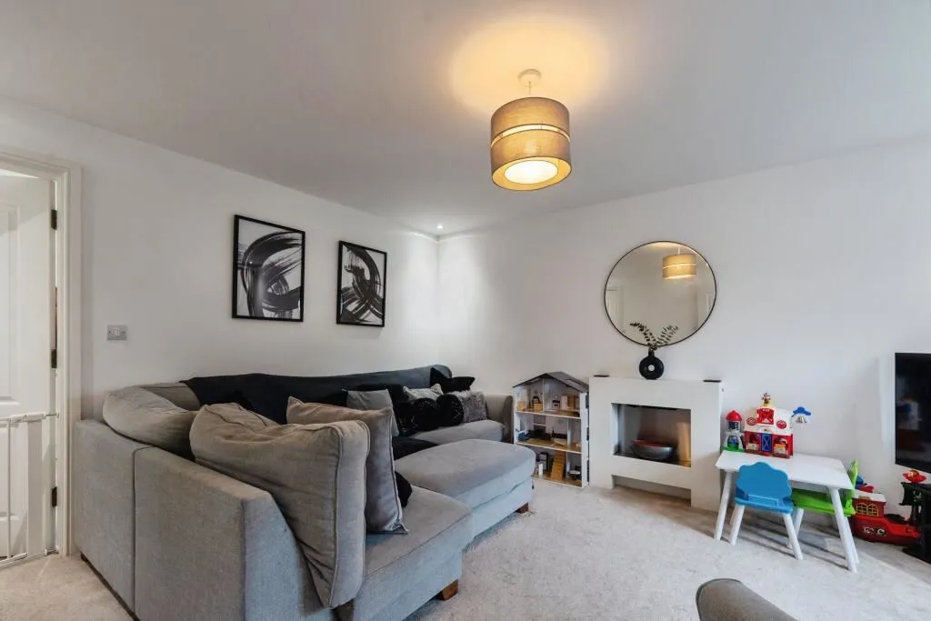 Barrow-in-Furness, Cumbria, LA13 9UJ - Online Auctions