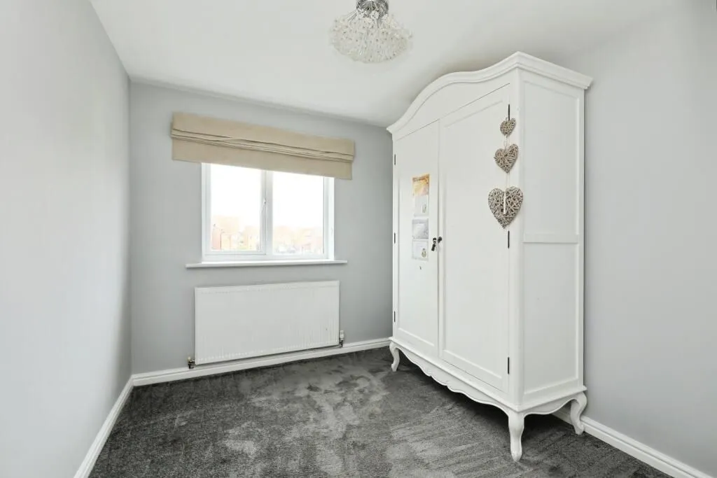 Harworth, Doncaster, South Yorkshire, DN11 8DA - Online Auctions