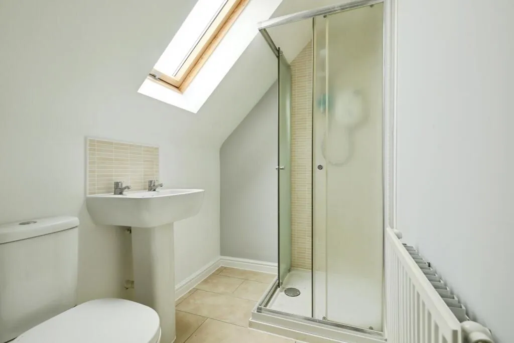 Harworth, Doncaster, South Yorkshire, DN11 8DA - Online Auctions