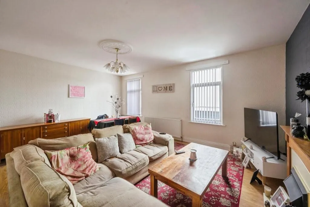 Goldthorpe, Rotherham, South Yorkshire, S63 9HH - Online Auctions