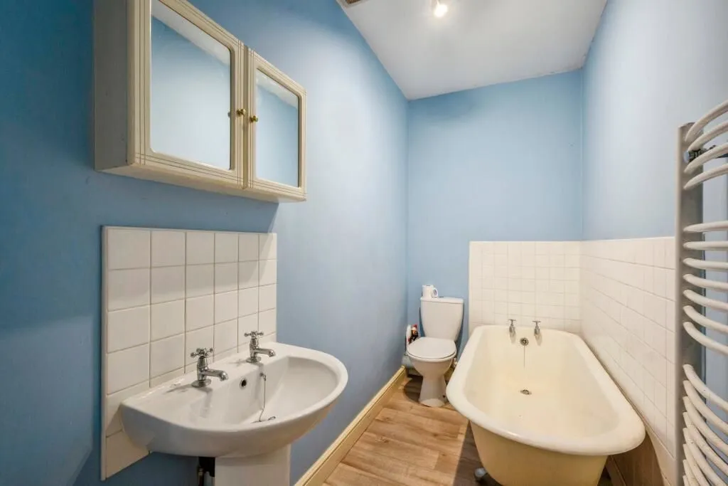 Goldthorpe, Rotherham, South Yorkshire, S63 9HH - Online Auctions