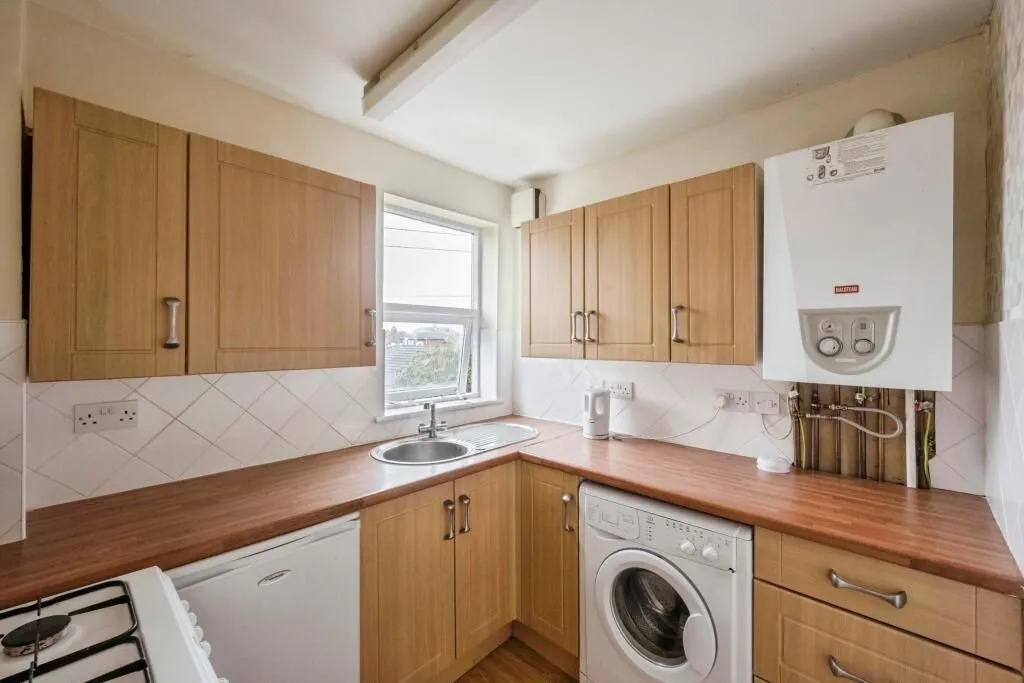 Goldthorpe, Rotherham, South Yorkshire, S63 9HH - Online Auctions