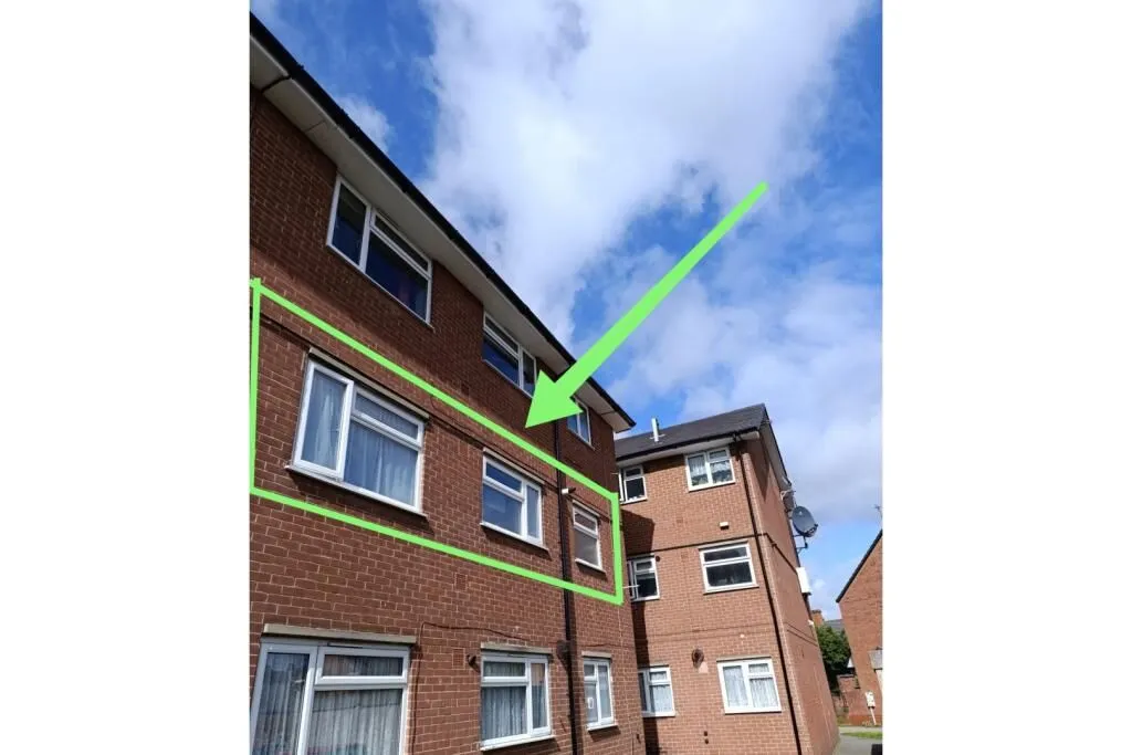 Burton-on-Trent, Staffordshire, DE14 2HU - Online Auctions