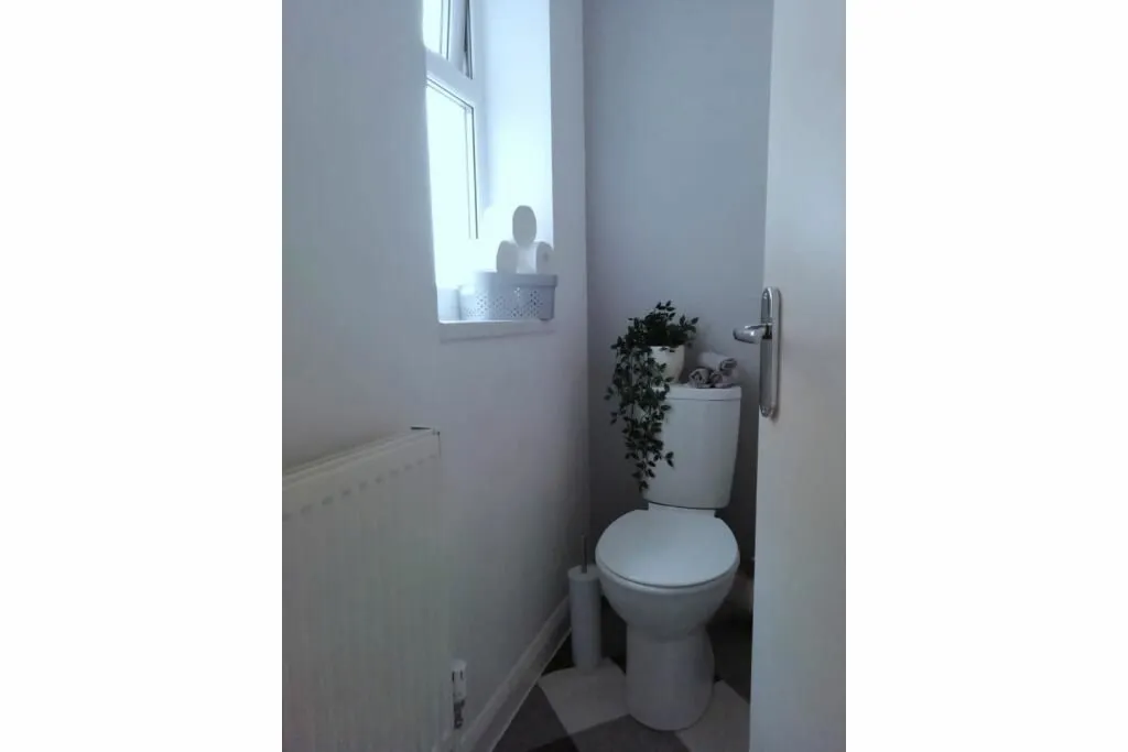 Burton-on-Trent, Staffordshire, DE14 2HU - Online Auctions