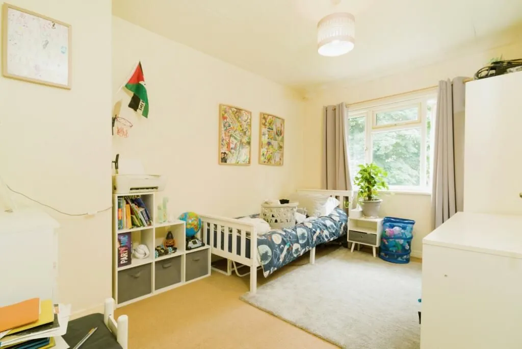 Birmingham, West Midlands, B27 7AU - Online Auctions