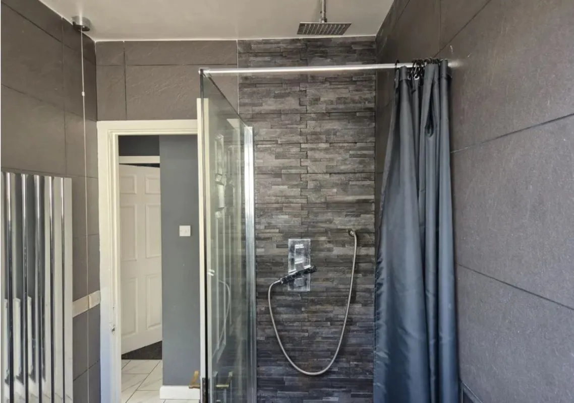 Darlington, County Durham, DL3 0SF - Online Auctions