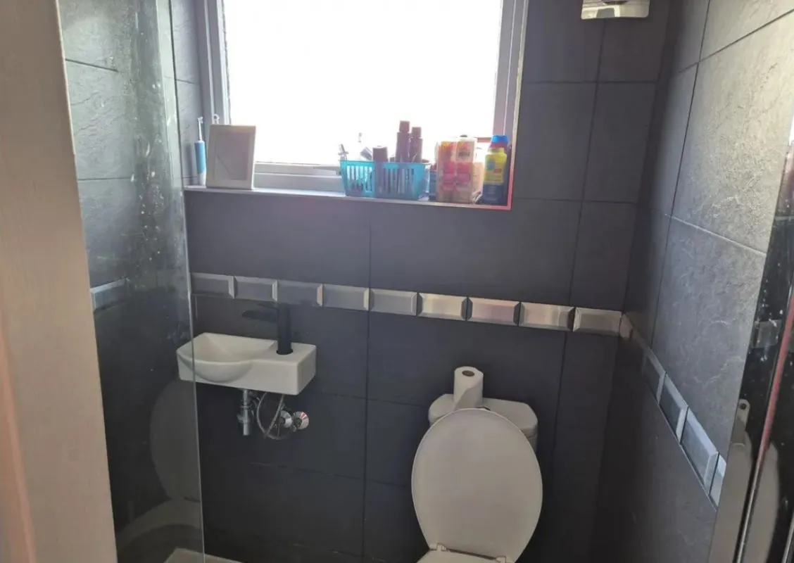 Darlington, County Durham, DL3 0SF - Online Auctions