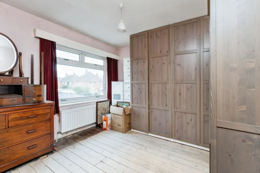 Whitby, Ellesmere Port, Merseyside, CH65 6PA - Online Auctions