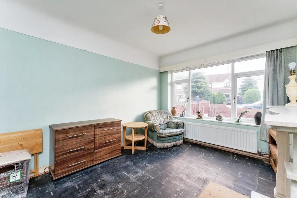 Whitby, Ellesmere Port, Merseyside, CH65 6PA - Online Auctions
