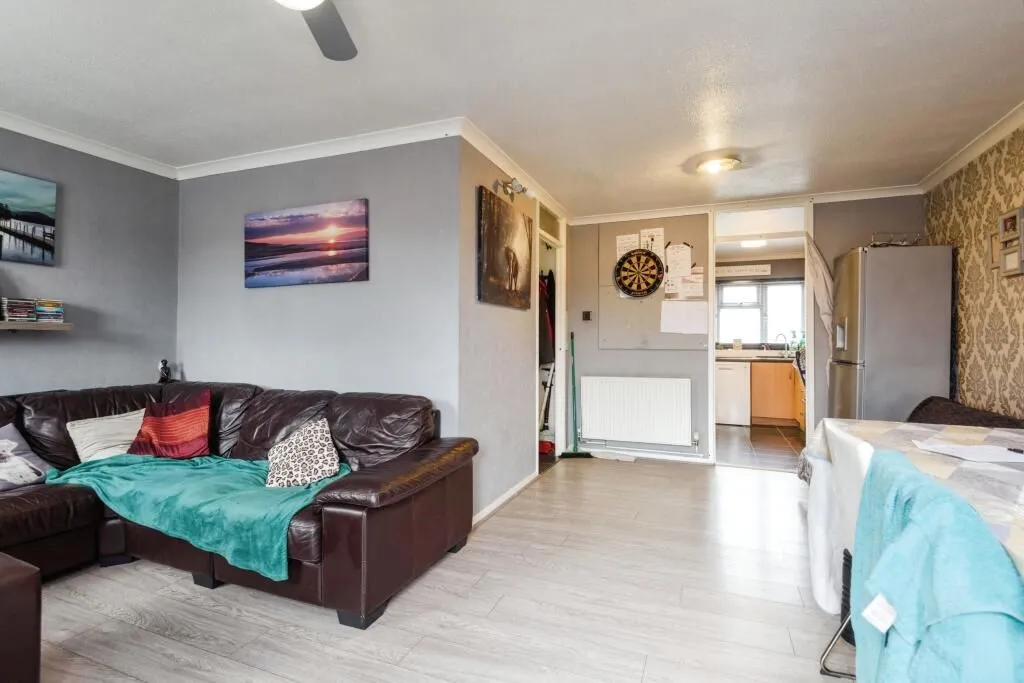 Margate, Kent, CT9 3XE - Online Auctions