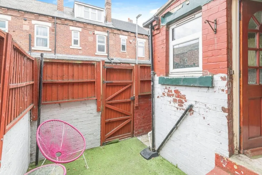 Leeds, West Yorkshire, LS9 9DL - Online Auctions