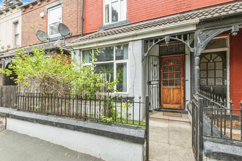 Leeds, West Yorkshire, LS9 9DL - Online Auctions