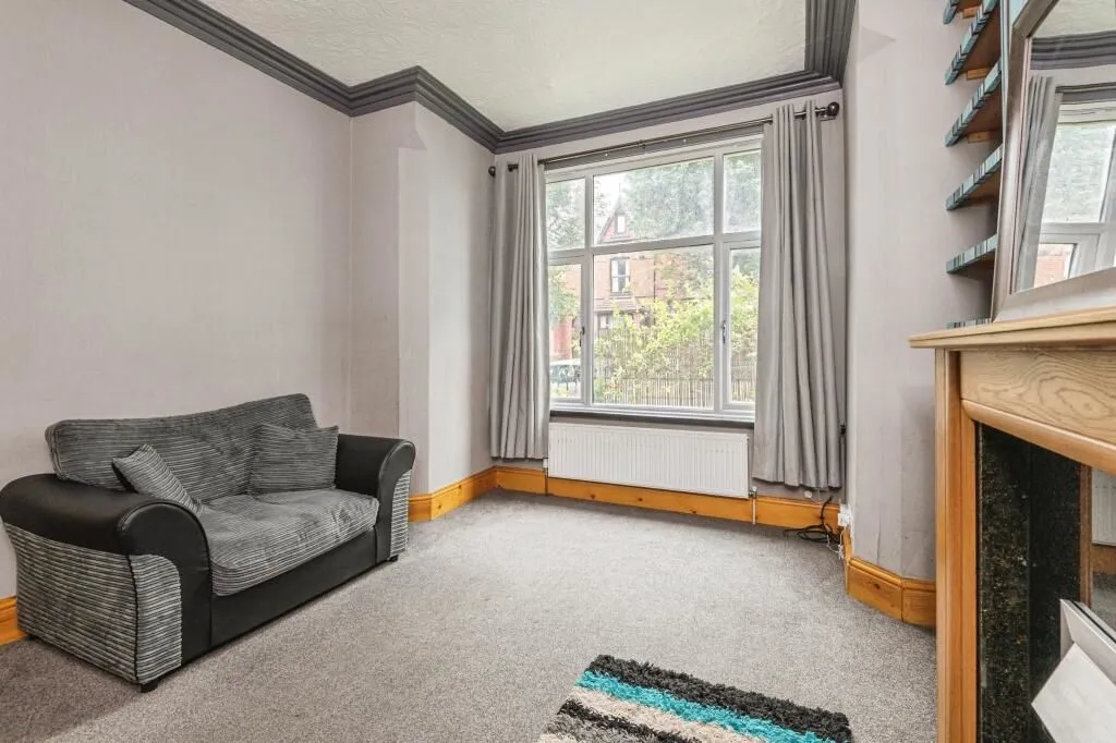 Leeds, West Yorkshire, LS9 9DL - Online Auctions