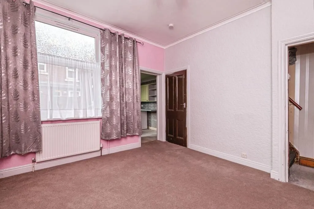 Leeds, West Yorkshire, LS9 9DL - Online Auctions