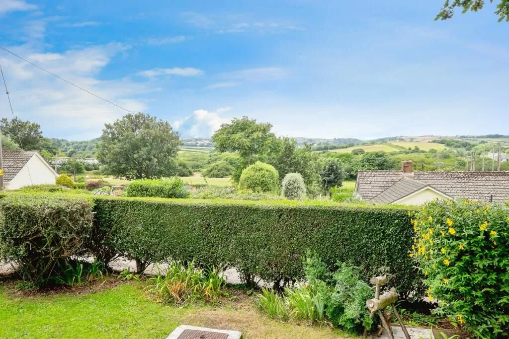 Gwallon, Marazion, Cornwall, TR17 0HJ - Online Auctions