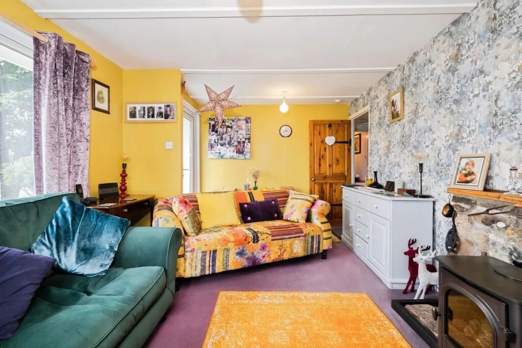 Gwallon, Marazion, Cornwall, TR17 0HJ - Online Auctions